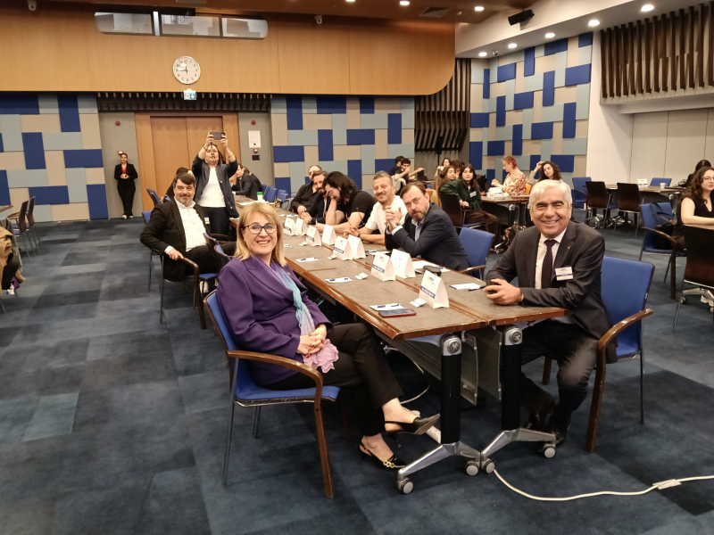 GELECEĞİN TASARIMCILARI İZMİR’İ YENİDEN YORUMLADI: ARED HACKATHON 2026 ŞAMPİYONLARINI BELİRLEDİ!